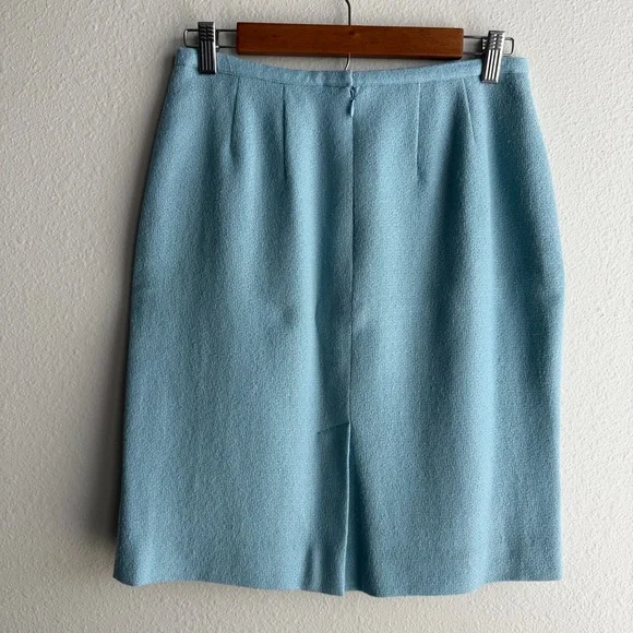 Neiman Marcus Wool Blend Light Blue Tweed Skirt Suit Luxury Blazer 8 Skirt 10 - Picture 6 of 16